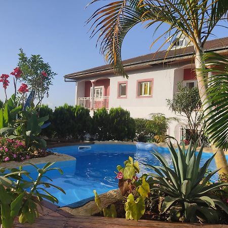 Residence Jardin Tropical ياوندي المظهر الخارجي الصورة