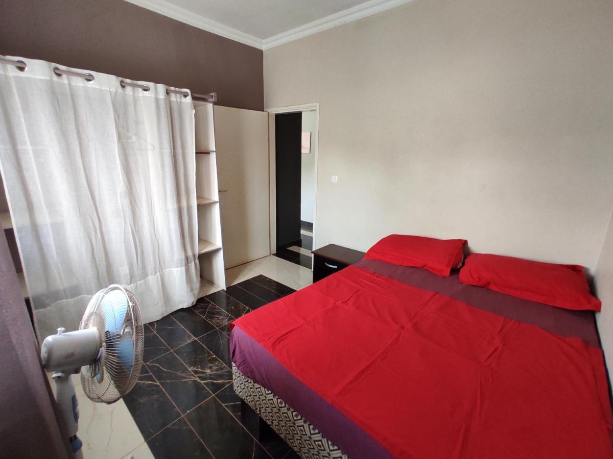 Residence Jardin Tropical ياوندي المظهر الخارجي الصورة