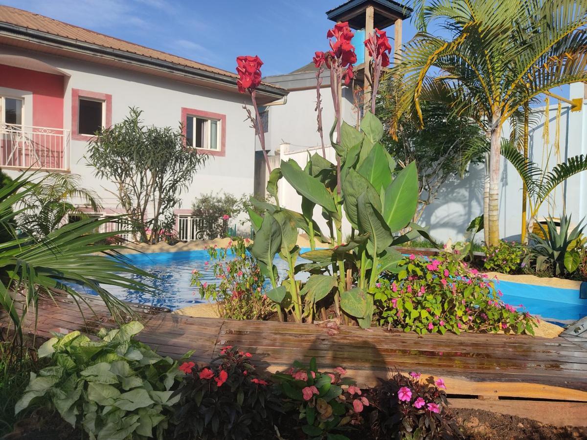 Residence Jardin Tropical ياوندي المظهر الخارجي الصورة