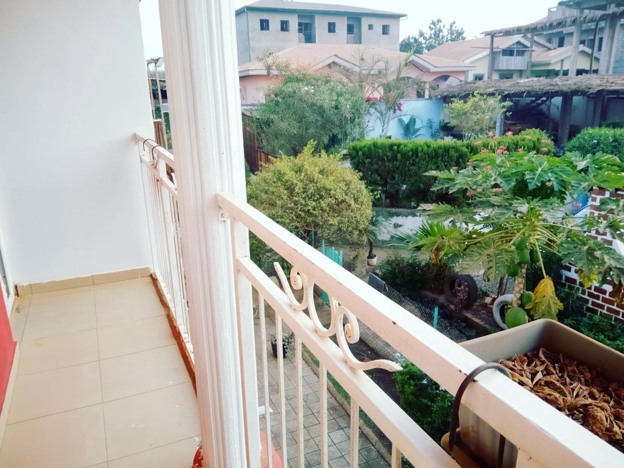 Residence Jardin Tropical ياوندي المظهر الخارجي الصورة
